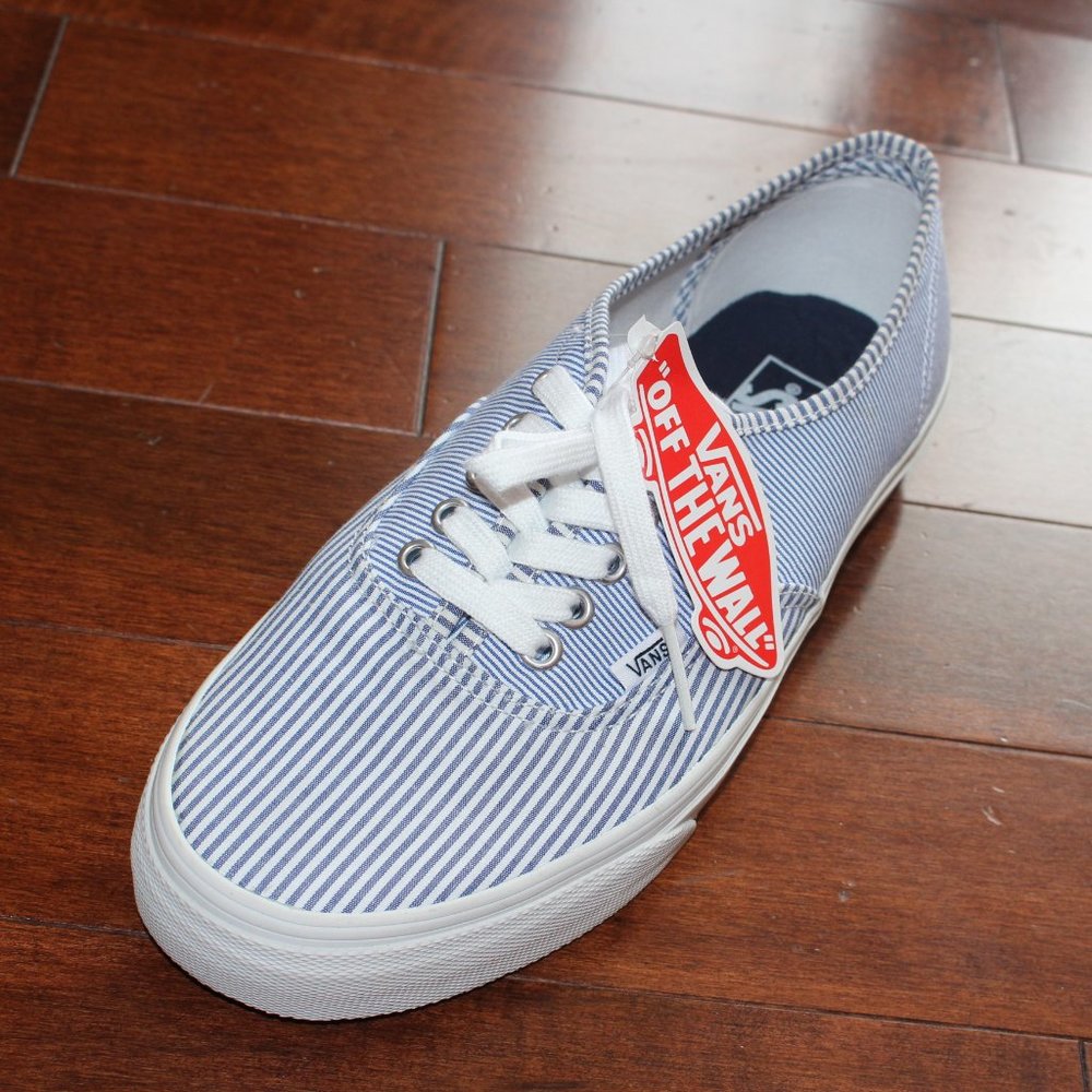 Vans Authentic "Dress Blue" - (host pick no.2)
